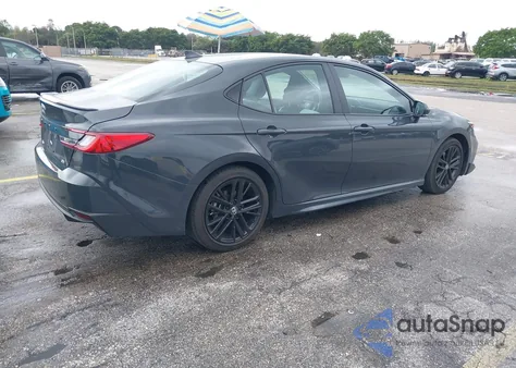 2025 Toyota Camry Se z USA, uszkodzony, nr VIN 4T1DAACK9SU090080